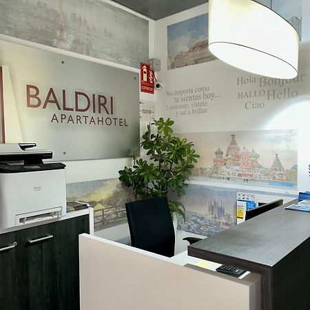 Apartahotel Baldiri ซานบอยเดลยูเบรกัต ภายนอก รูปภาพ